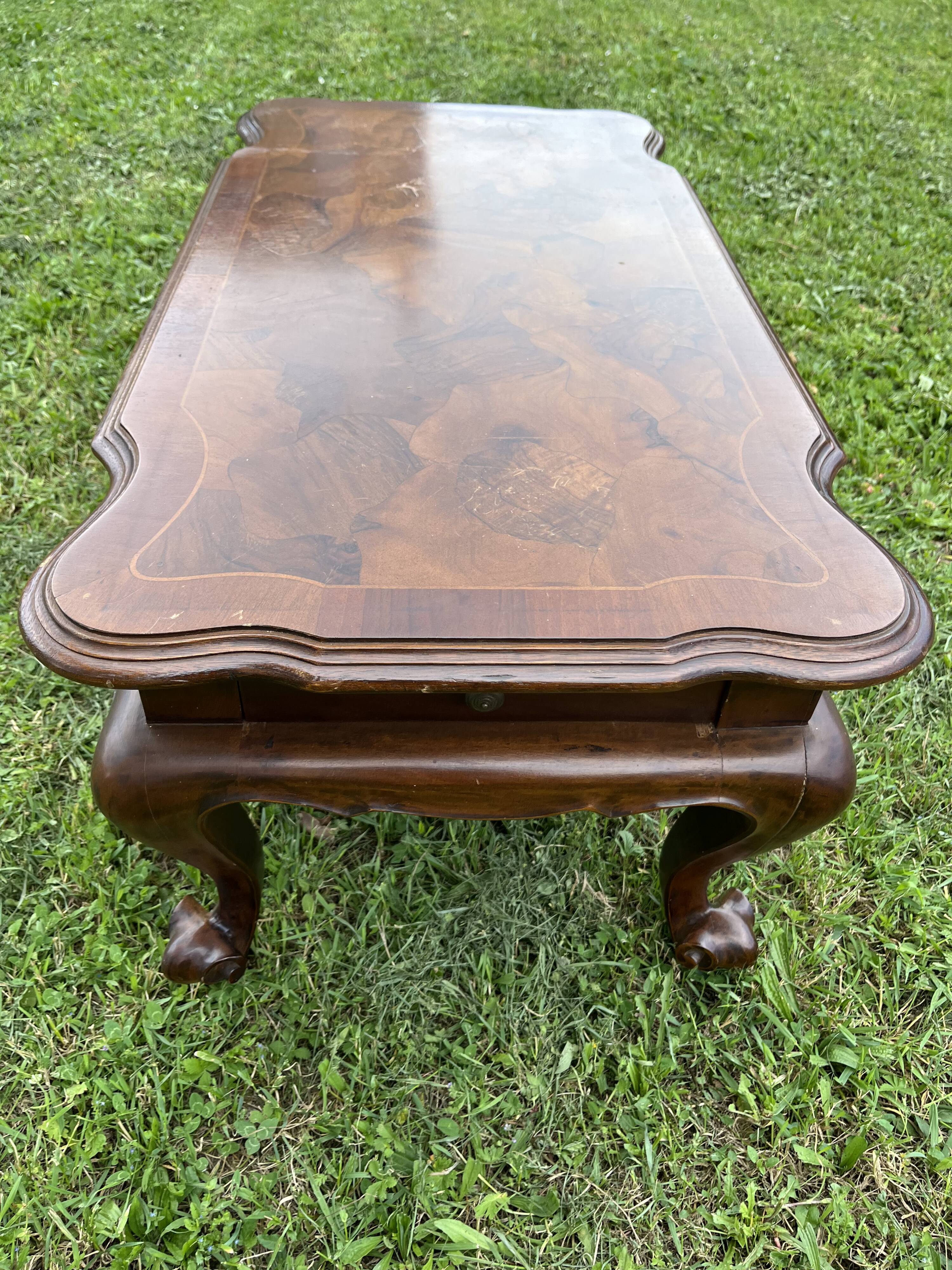 Louis XV wooden coffee table