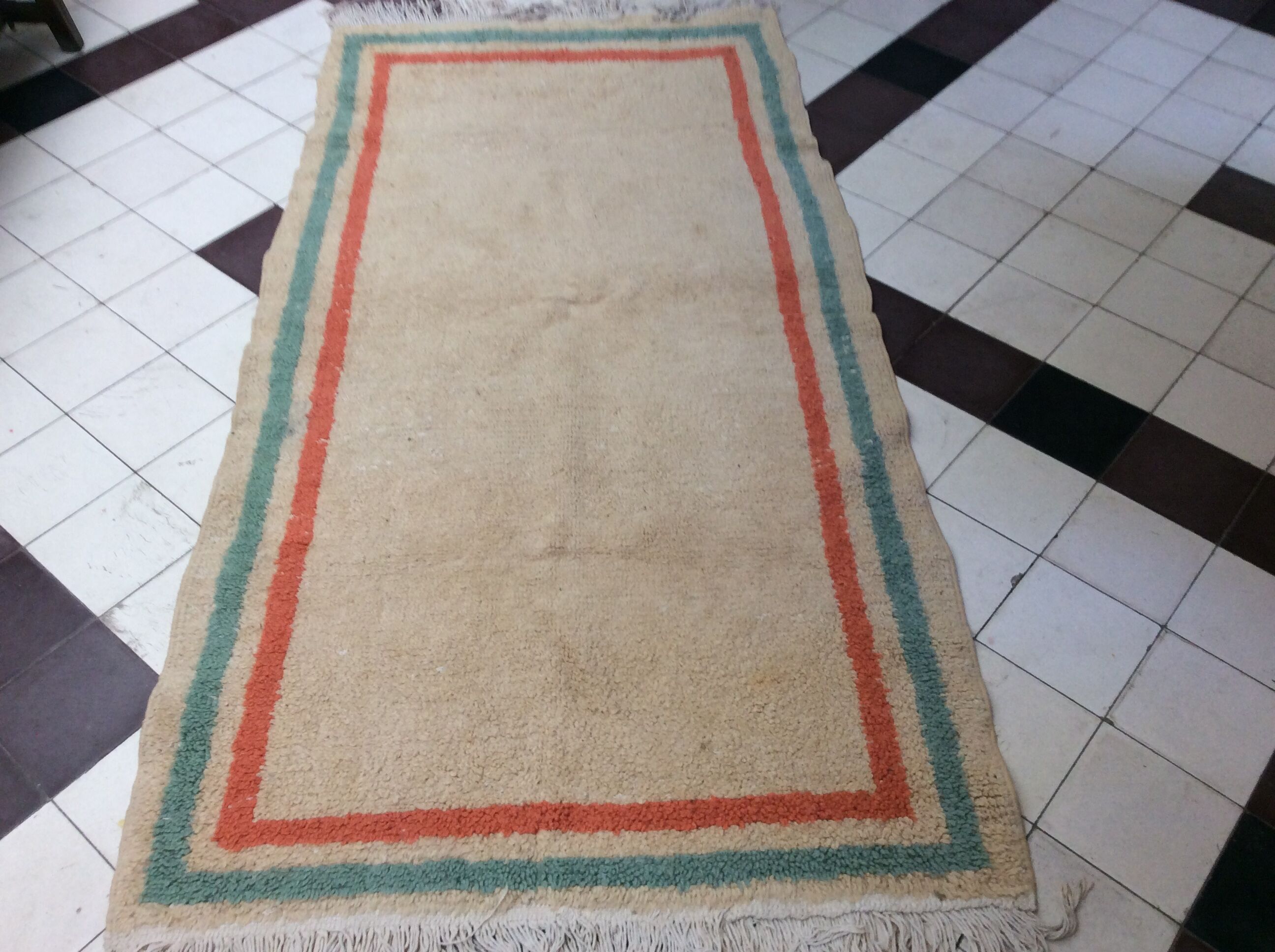 Carpet in wool, 100 X 200