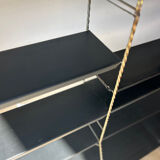 Modular shelves in String style