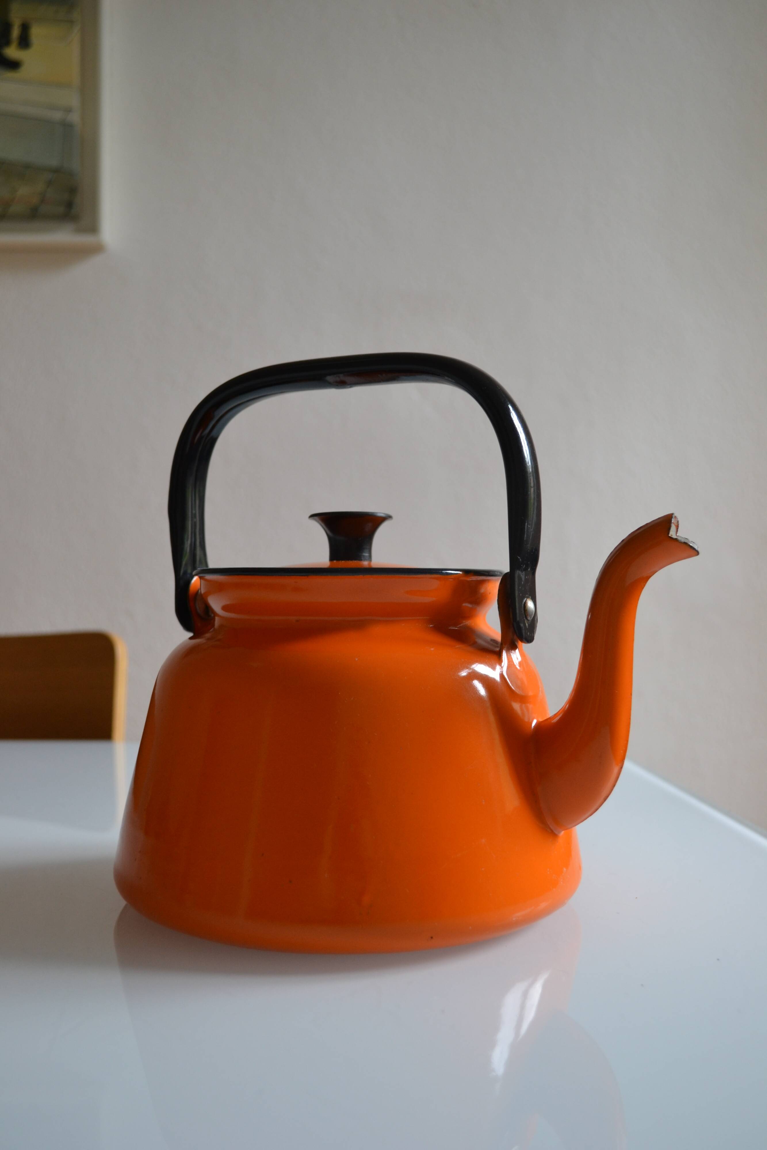 Vintage kettle orange enameled steel 1.5 liter