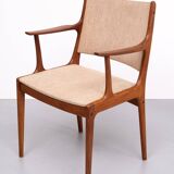 Very nice curved armchair , design by Johannes Andersen