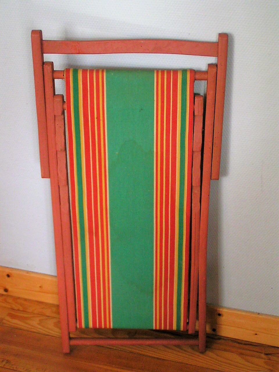 Children's chaise longue