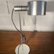 Lampe de bureau rise and fall de peter nelson et ronald home pour conelight