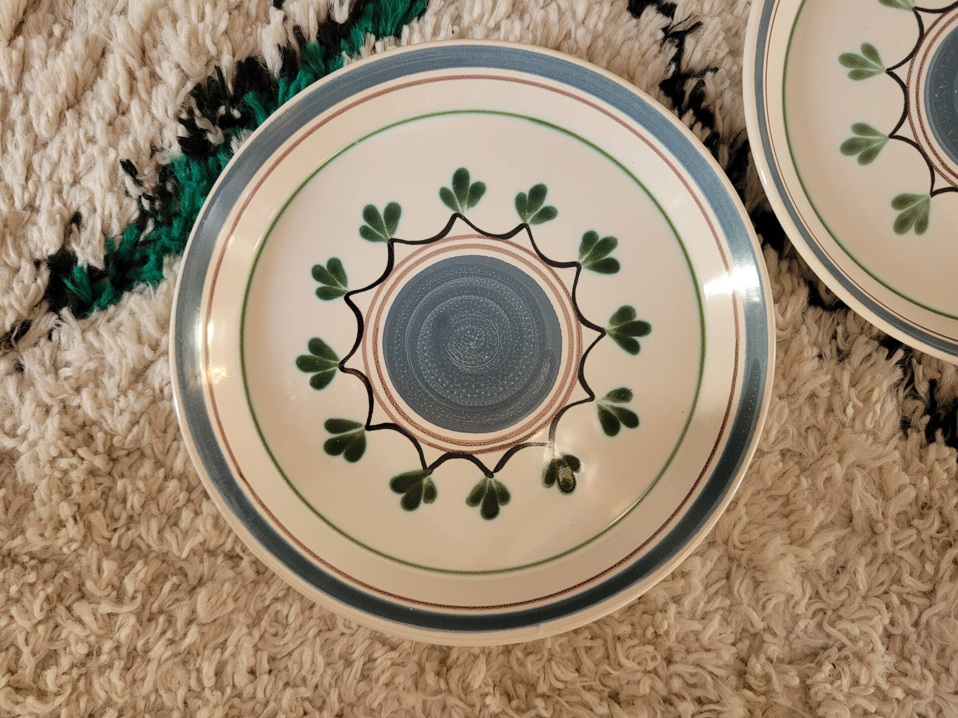 Lot no. 2 of 6 dessert plates MBFA Pornic