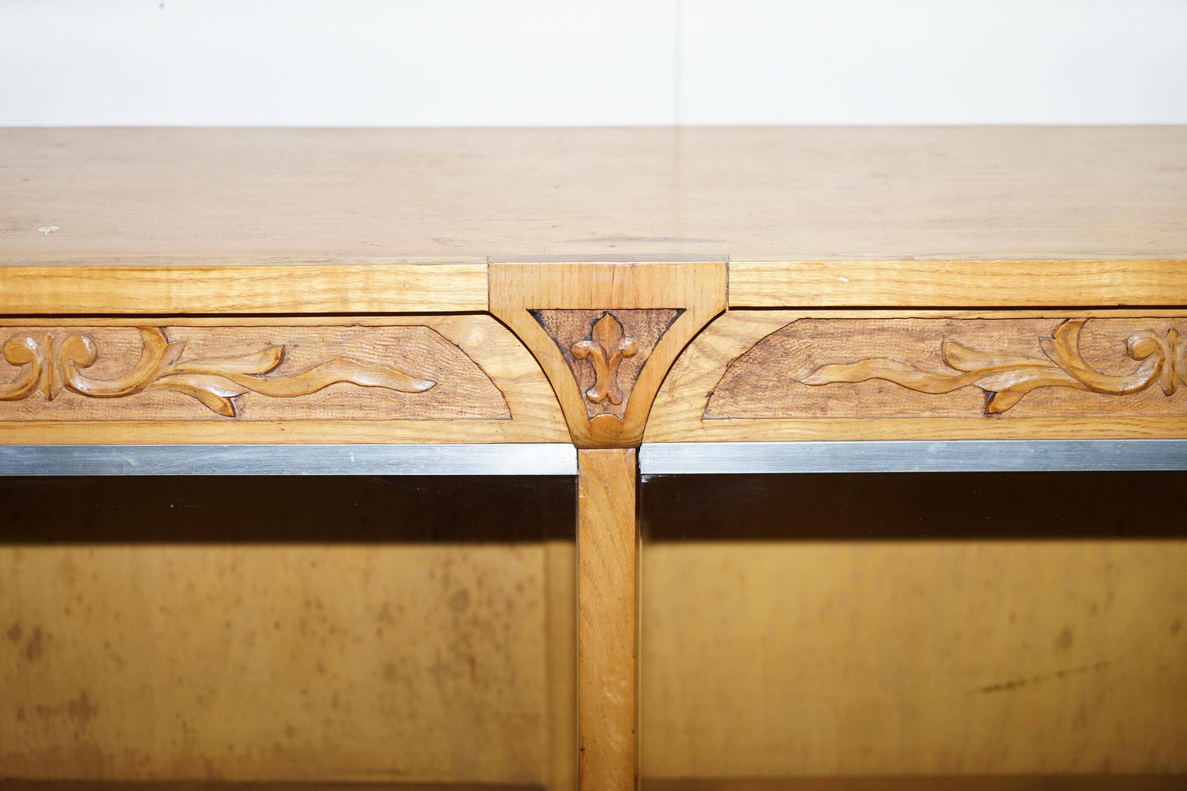 Paire de bibliothèques de bureau en chêne avec portes vitrées