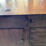 Eighteenth-century style chest of drawers in oak.