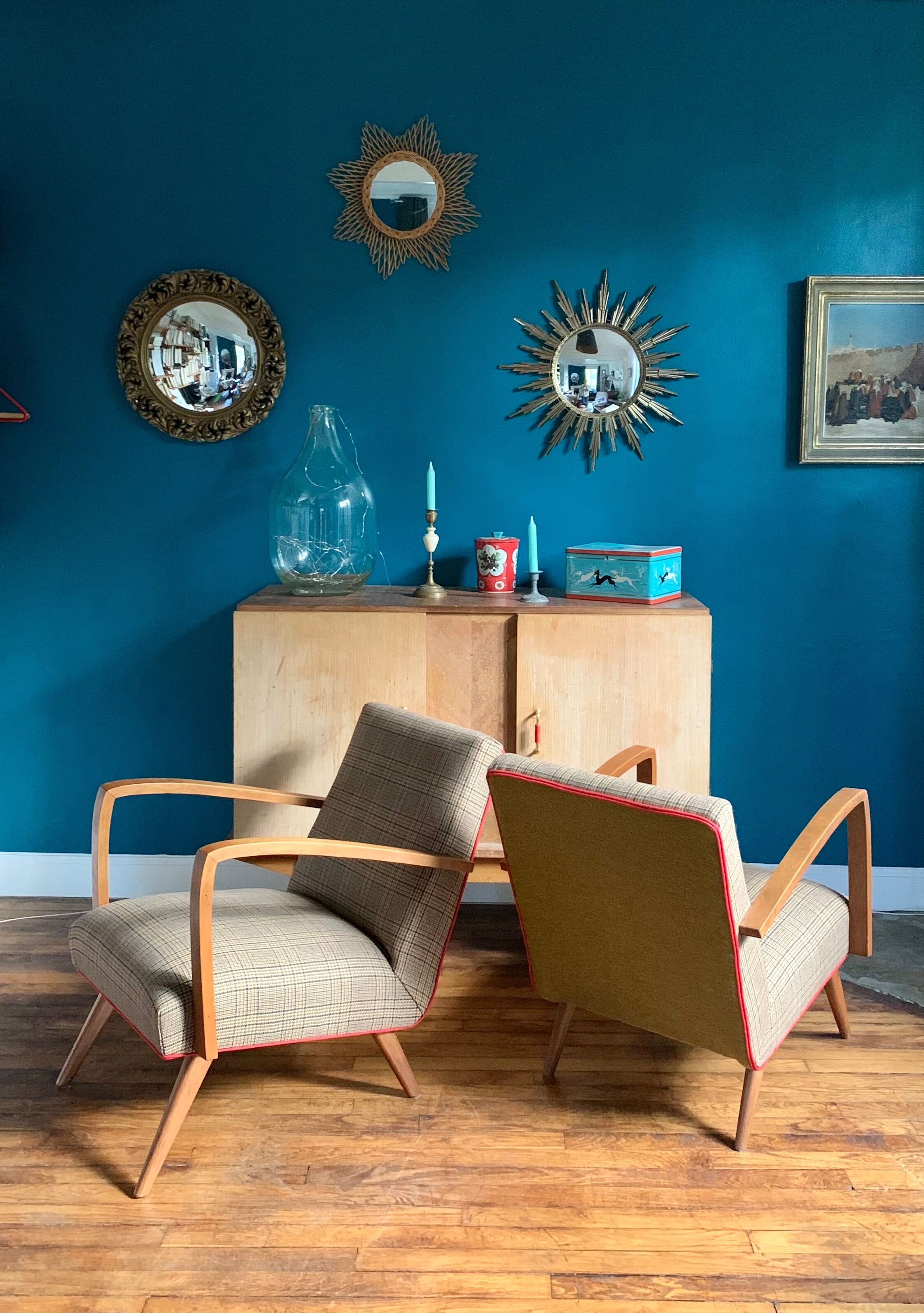Pair of vintage scottish armchairs