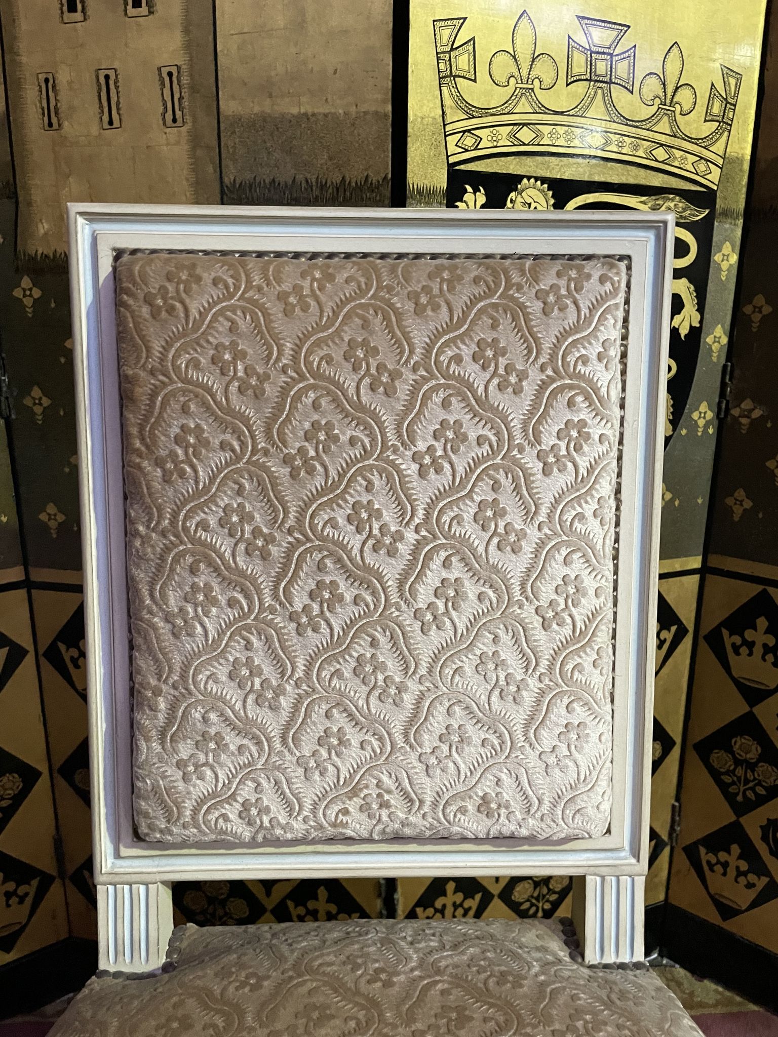 Suite of 6 Louis XVI style chairs in embossed velvet