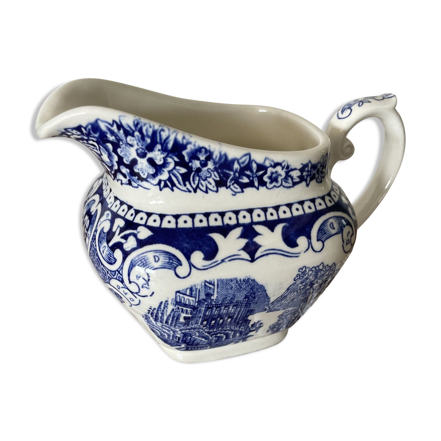 Milk jug royal sphinx maastrich old england