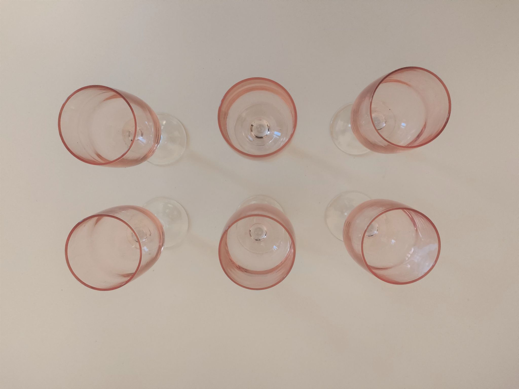 6 glasses on foot luminarc