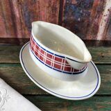 Gravy boat art deco white and red Villeroy and Boch model Rosario