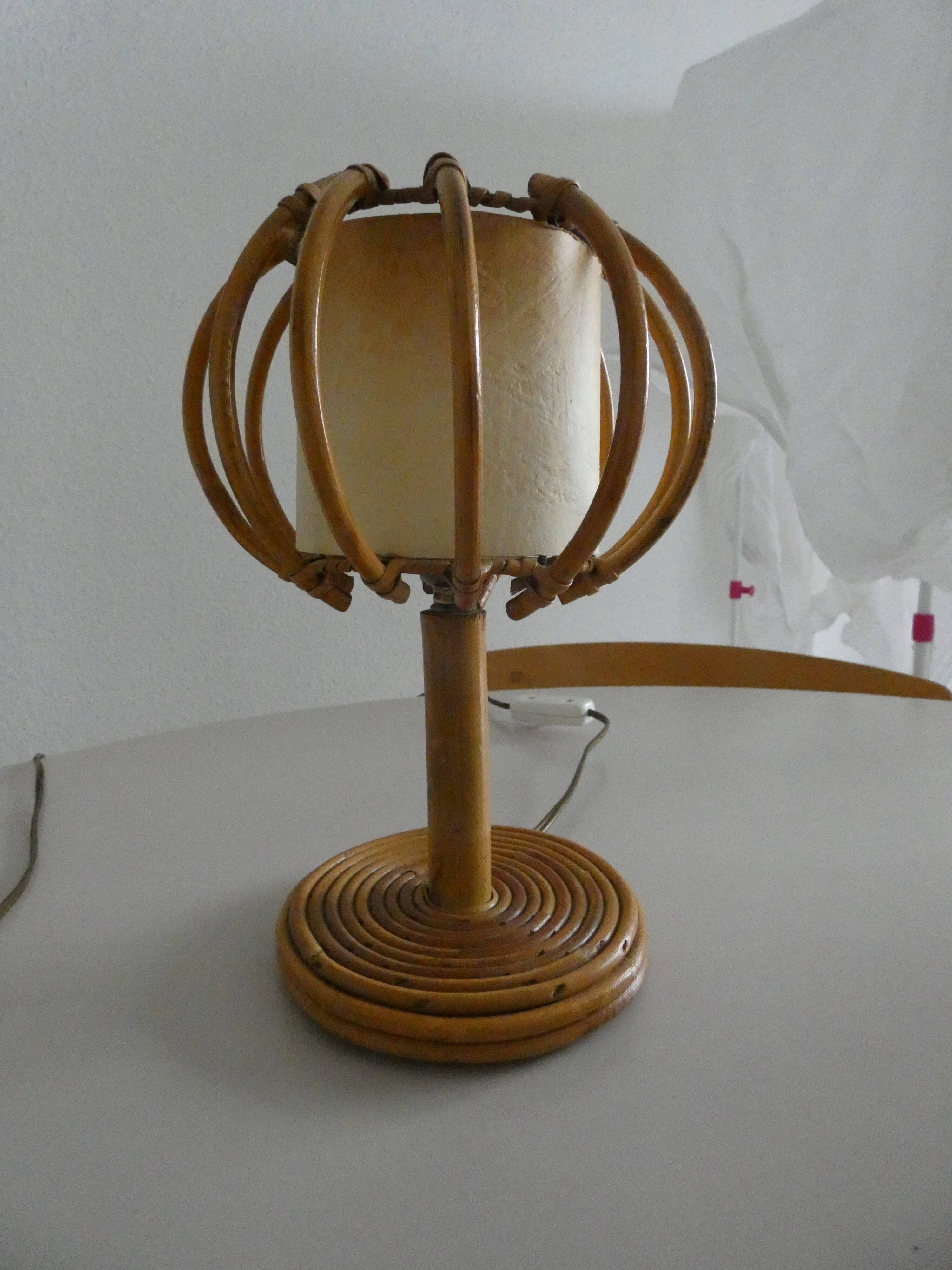 Lampe vintage Louis Soignot rotin