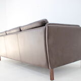 Canapé 3 places en cuir brun danois des années 1970