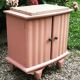Chevet mini bar ou meuble d’appoint vintage relooké