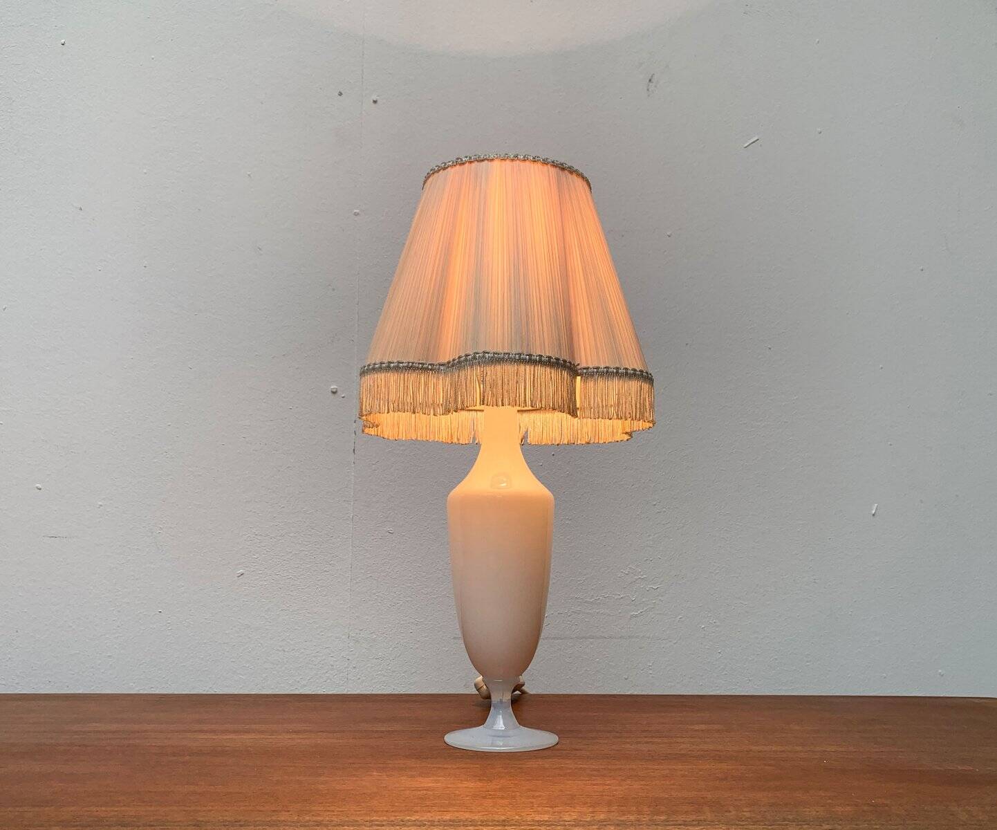French opaline glass table lamp from the mid-century Sèvres, 1960s.