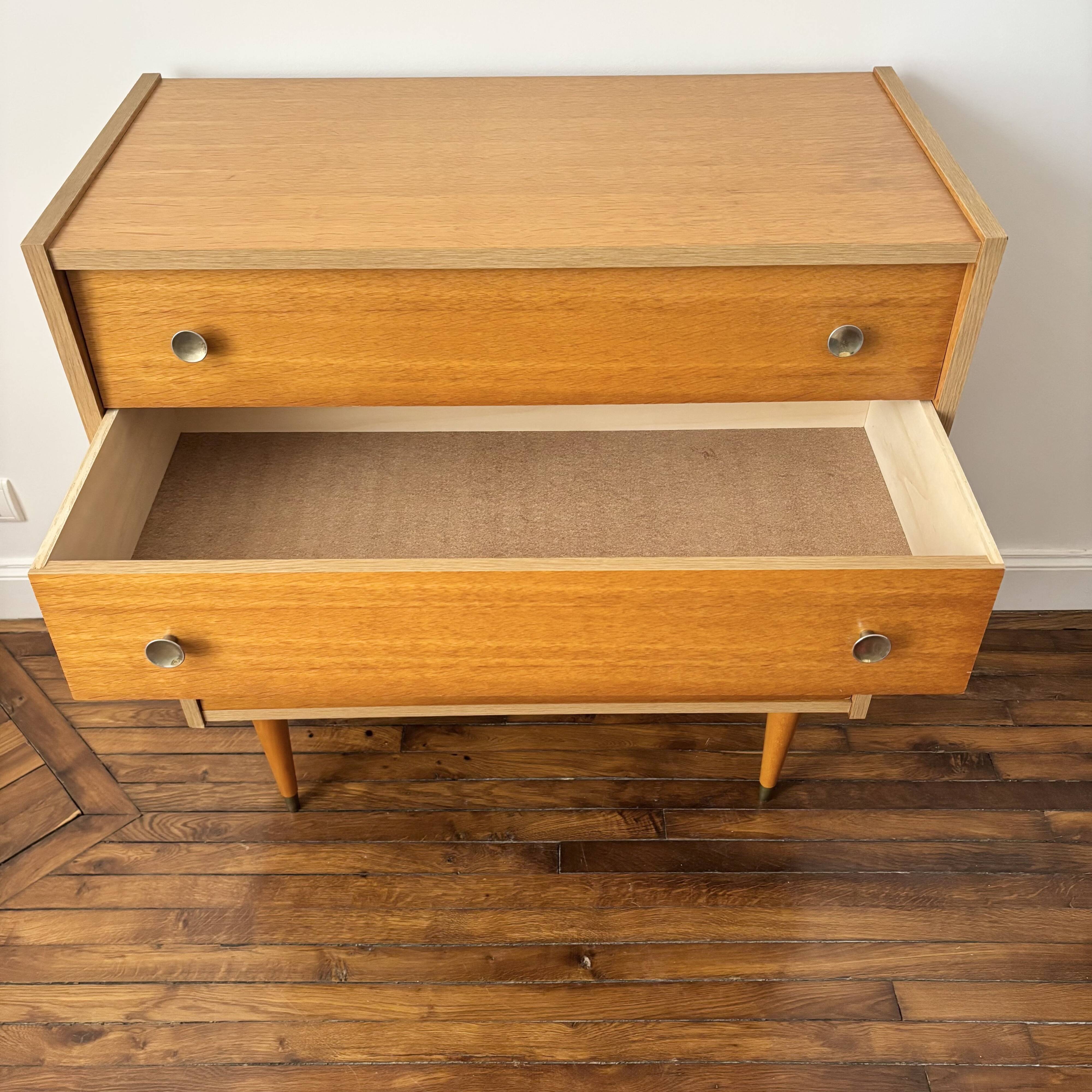 Vintage chest of drawers