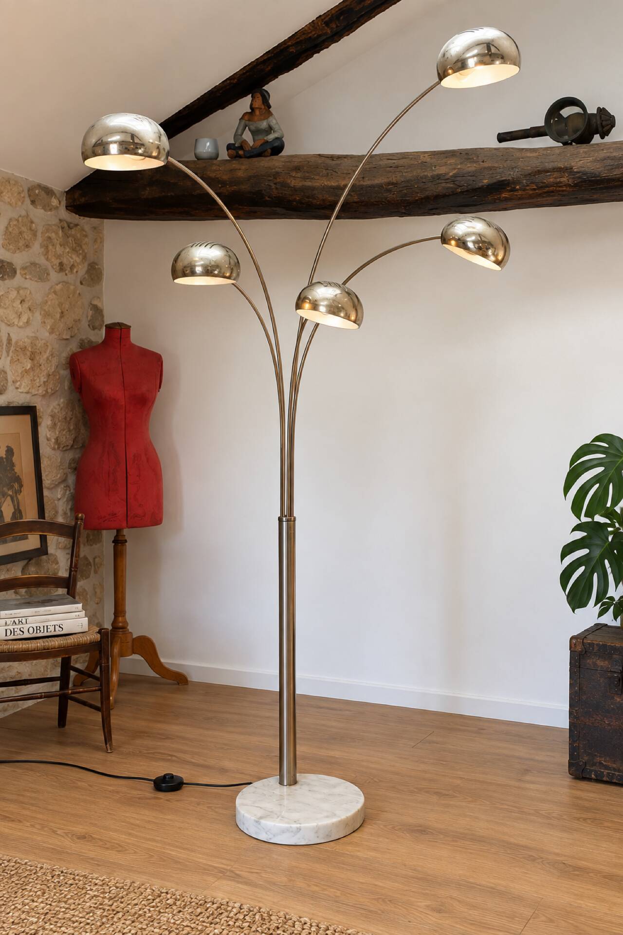 Arc floor lamp with 5 lights in chrome metal and marble – Space Age style