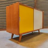 Buffet U 452 Jaune par Jiri Jiroutek pour Interier Praha 1960