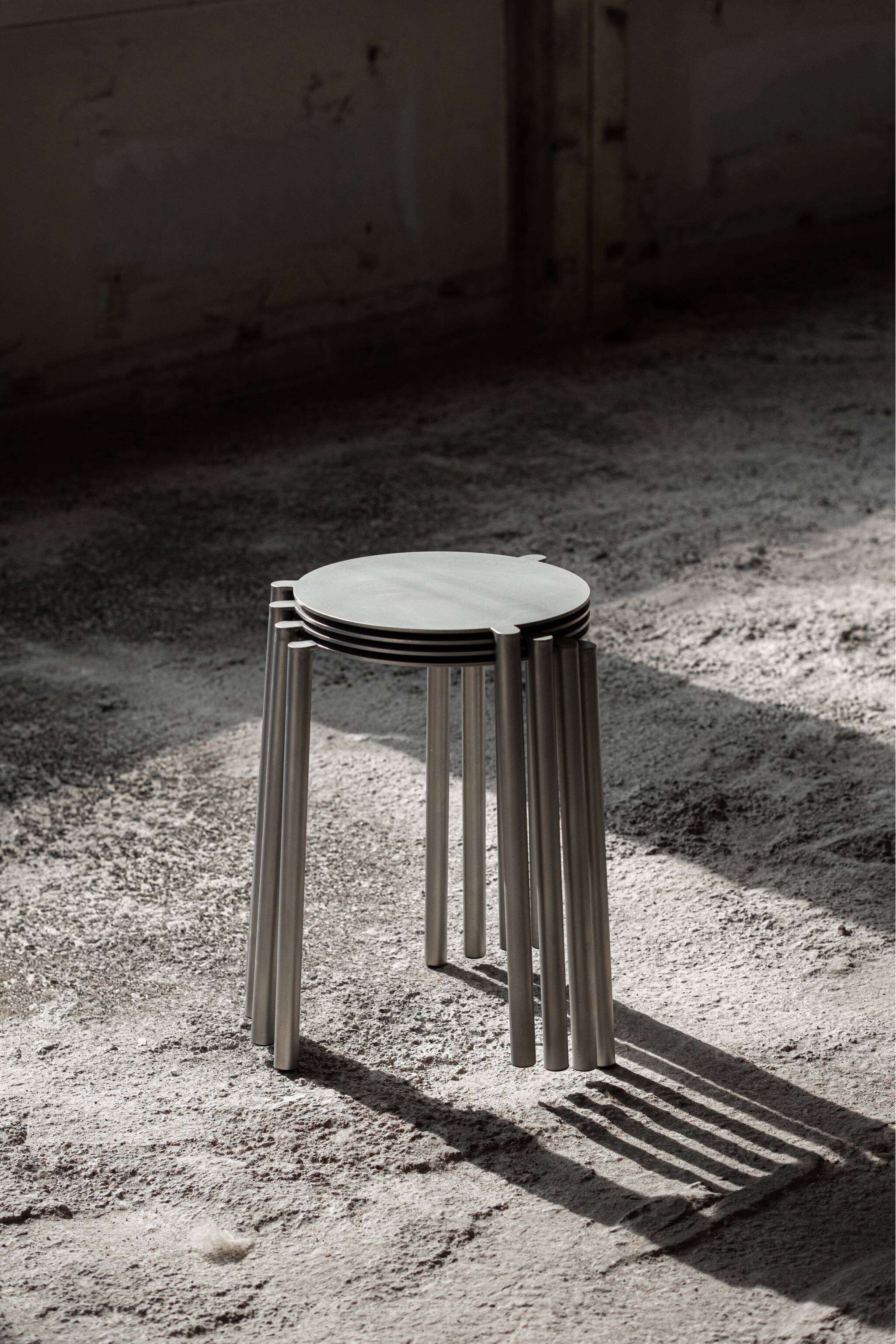 Isla x Paul Delrez stool