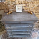 Commode
