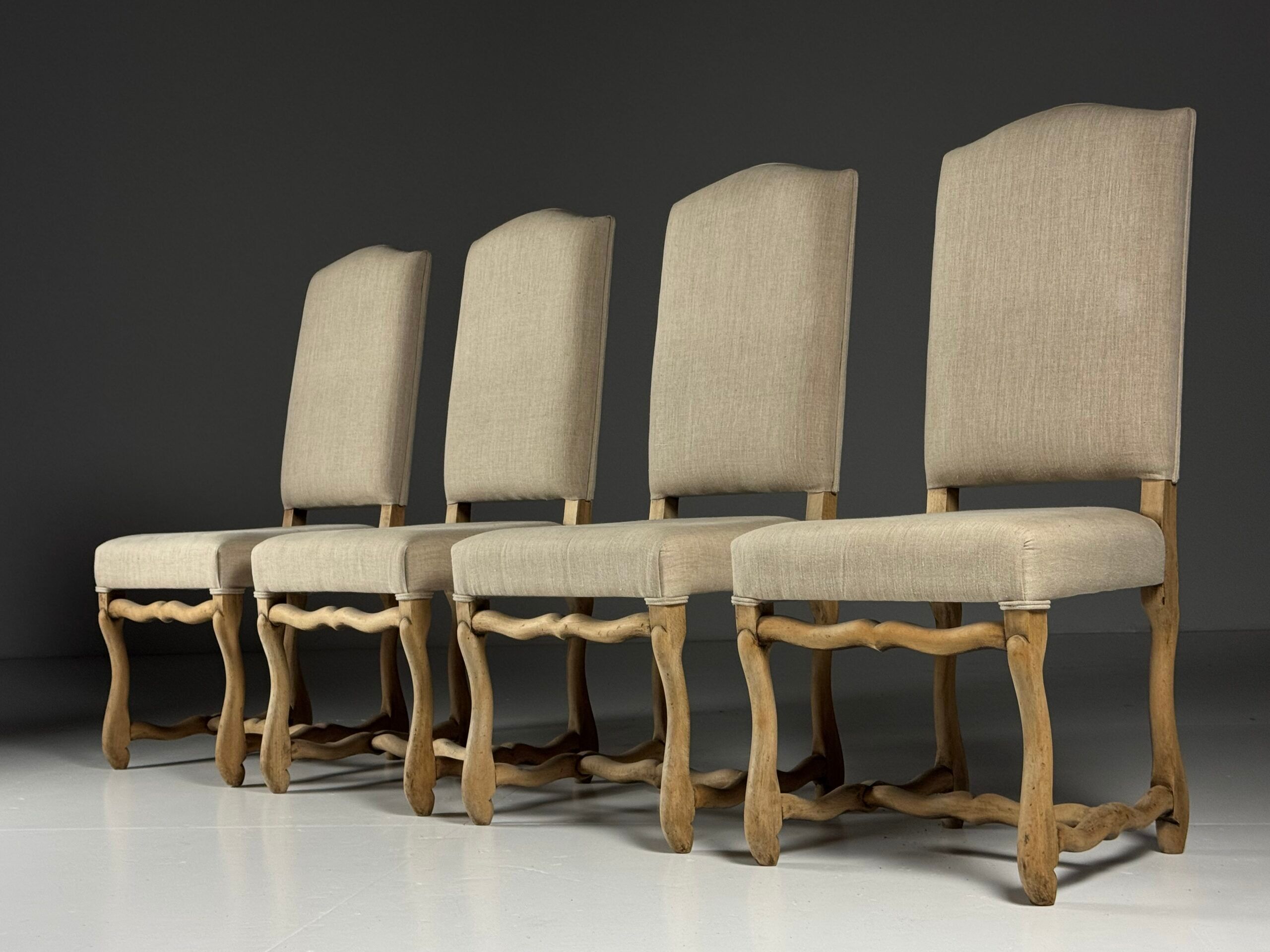 Set of 4 Os de Mouton dining chairs