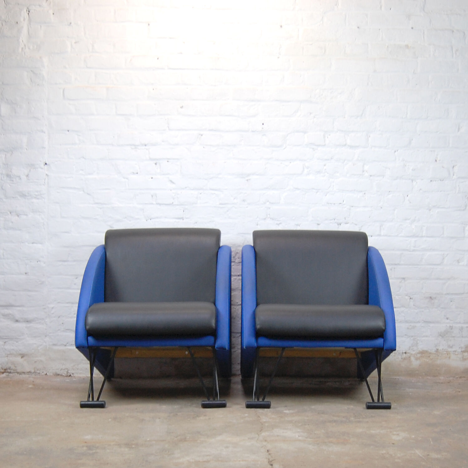 Pair of armchairs post-modern style