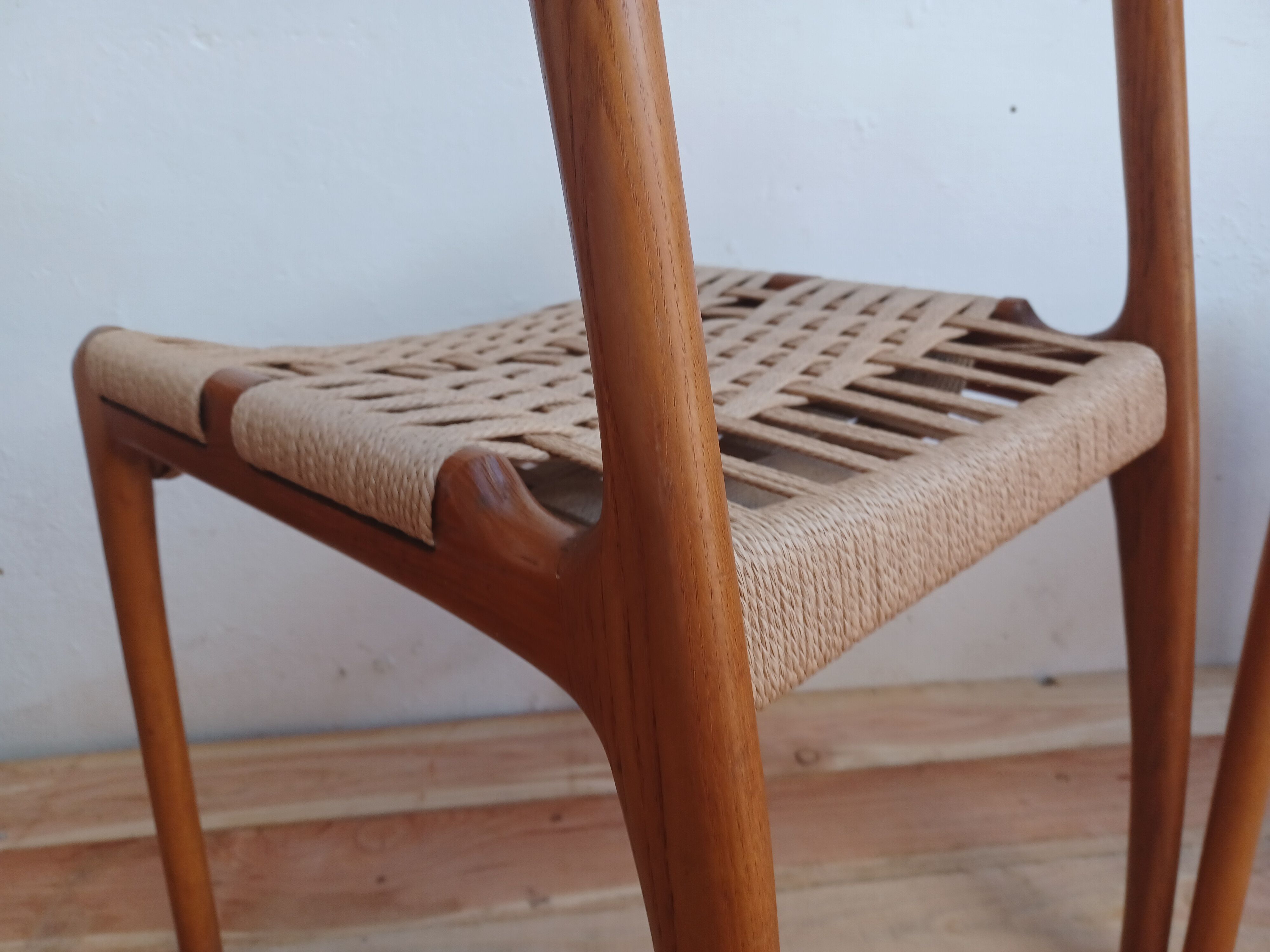 Pair of chairs, Consorzio Sedie Friuli, 1960