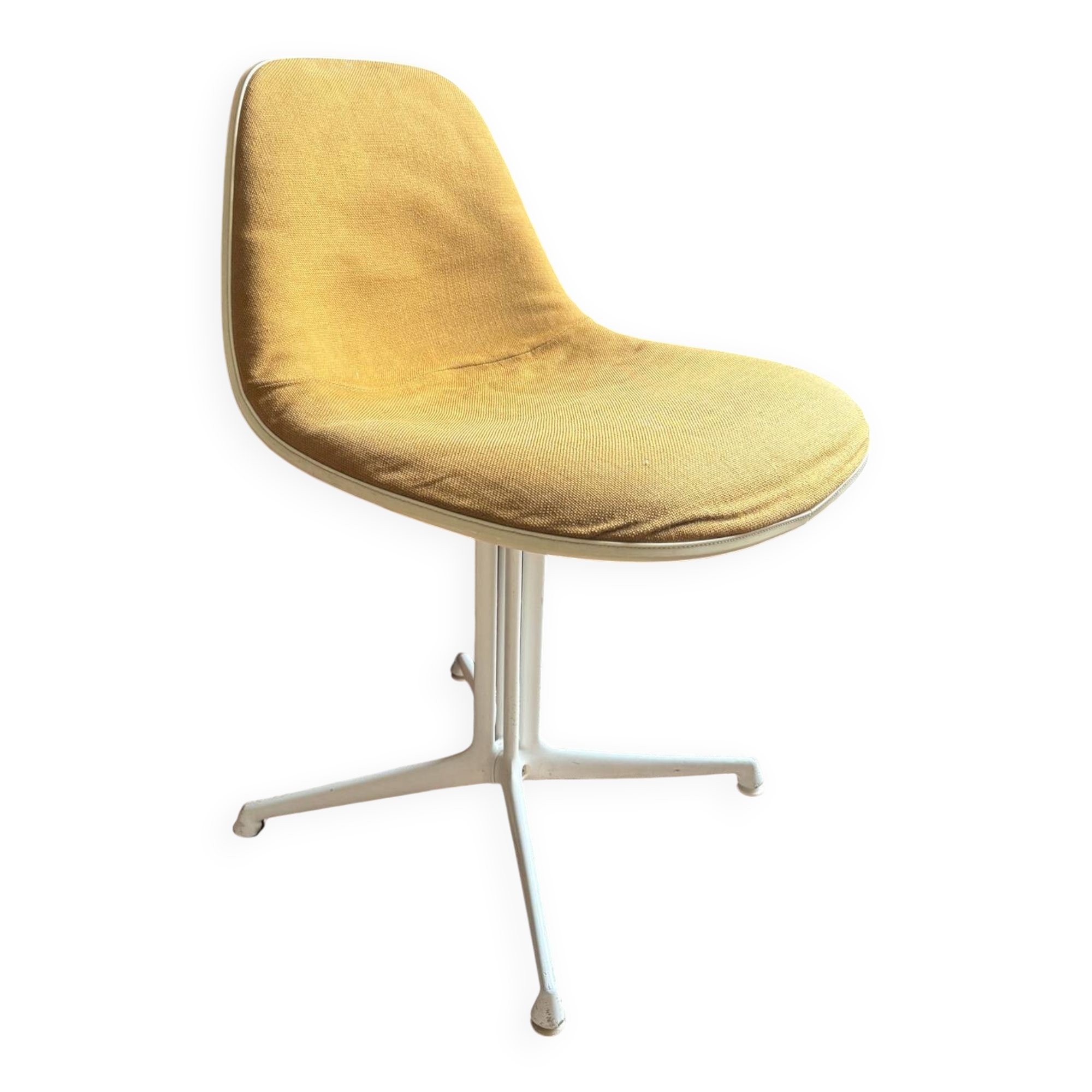 Chair La Fonda Herman Miller Ochre yellow