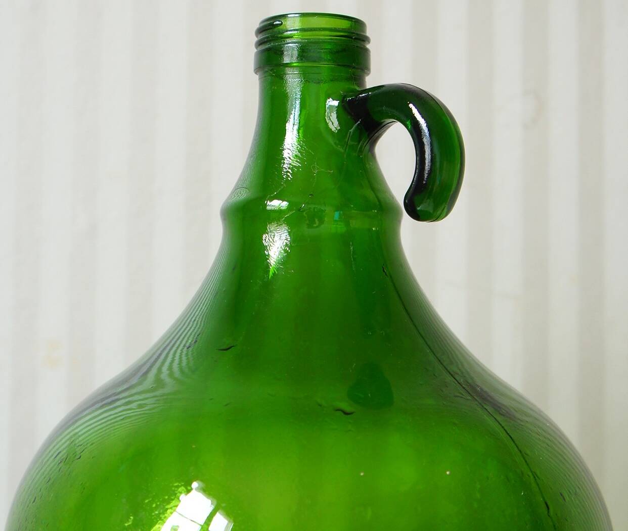 Molded glass demijohn 5 liters