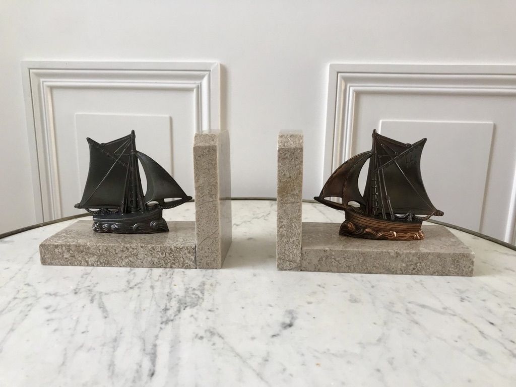 Pair of bookends boats in marble and steel 50s