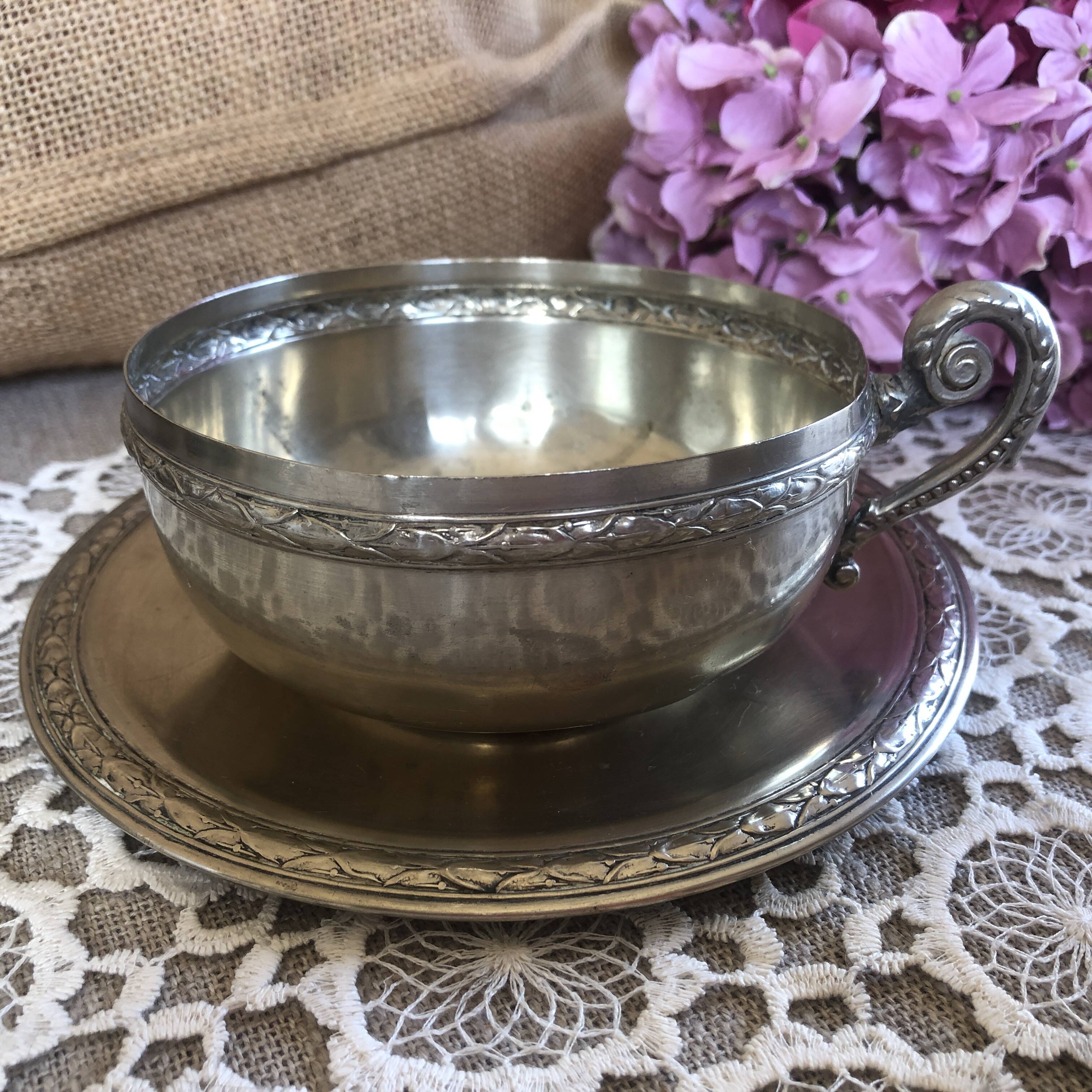 Set of 3 old "silverware" cups