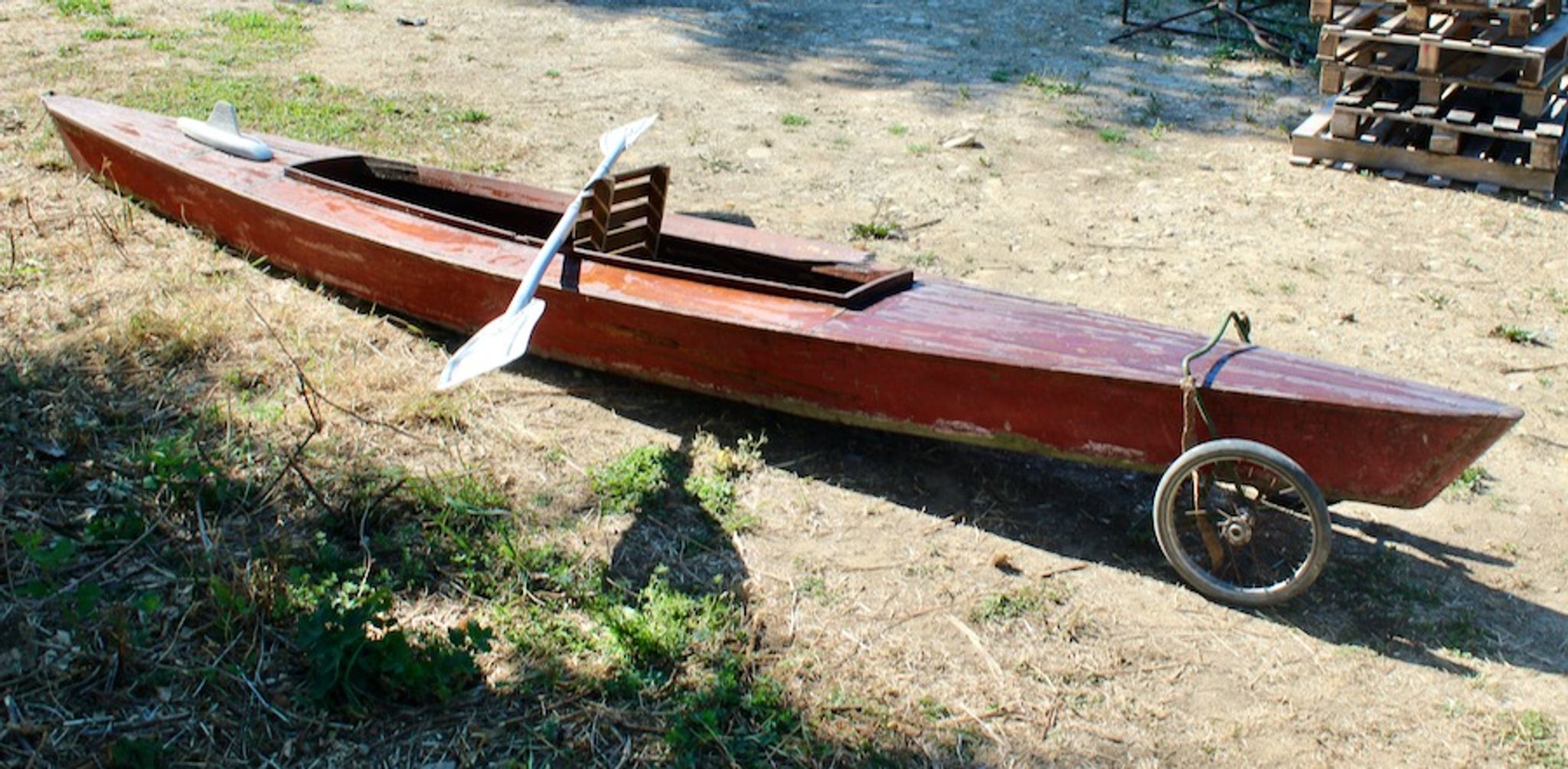 Yole en bois bernic