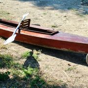 Yole en bois bernic