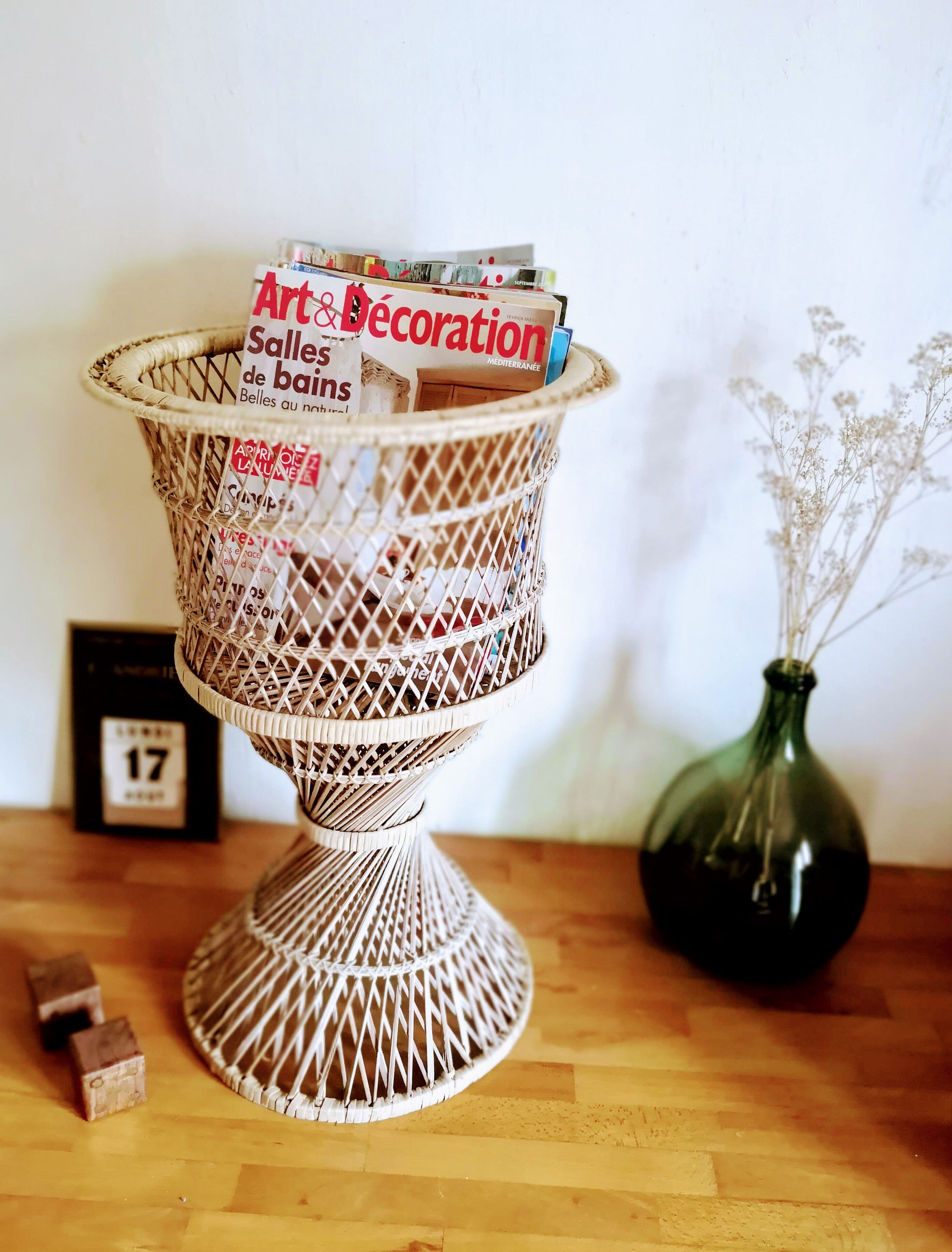 Pair of plant holder form diabolo Wicker