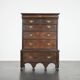 Unique commode anglaise antique du début du XVIIIe siècle