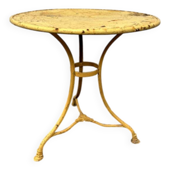 Arras Table
