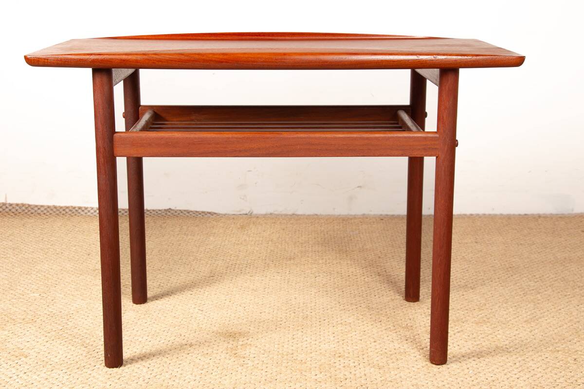 Teak coffee table, 2 levels, model PJ 107 by Grete Jalk/Jeppesen.