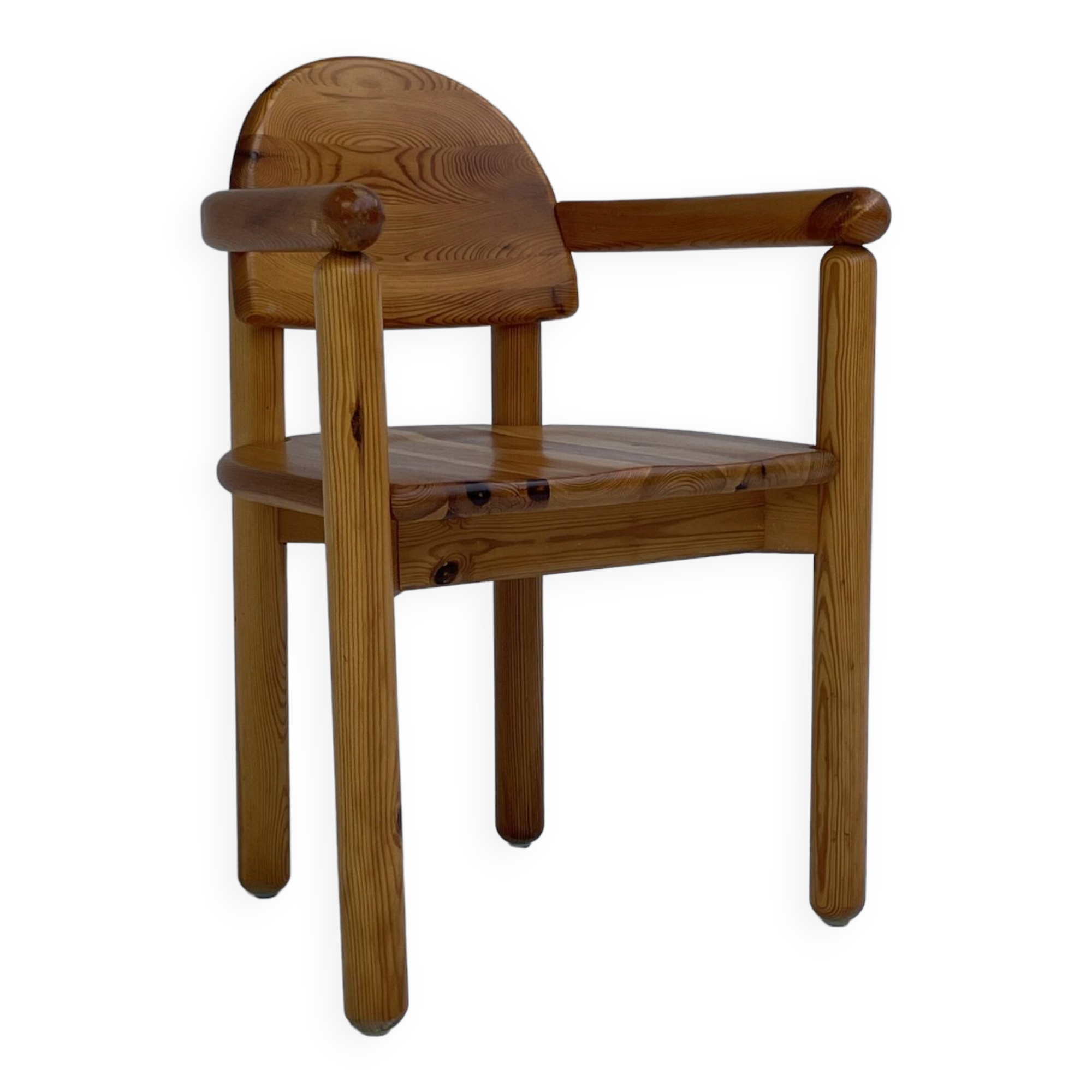 Daumiller chair with arms