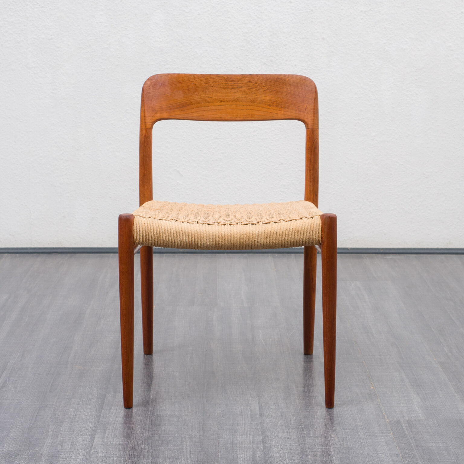 Set of six chairs moeller, denmark, model 75, denmark