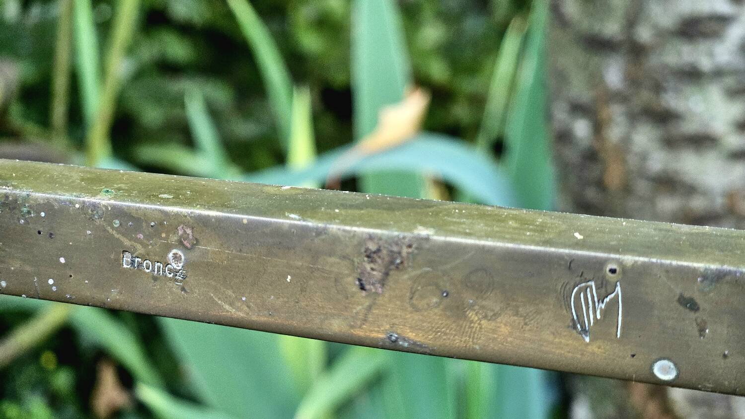 Broncz coffee table brass smoked glass