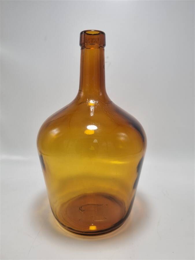 Amber glass carboy