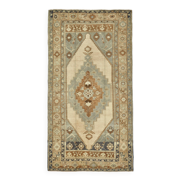 Turkish Vintage Anatolian Rug 161 cm x 300 cm