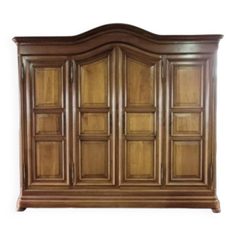 Solid wood cabinet