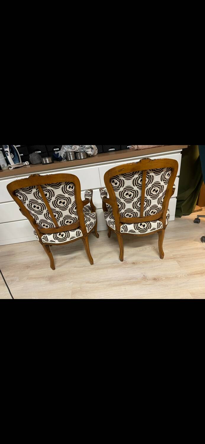 Pair of armchairs