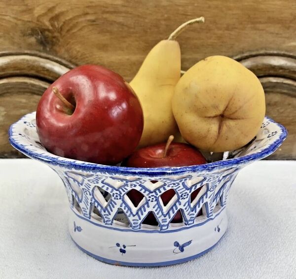 Ancienne coupe corbeille à fruits à pain ajourée Martres Tolosane