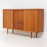 Buffet haut de Henry W. Klein pour Bramin en teck (Danemark, années 1960).