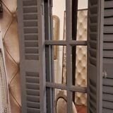 Dark grey wooden trompe l'oeil shutter mirror 1990 / wall decoration object Shutter-style mirror