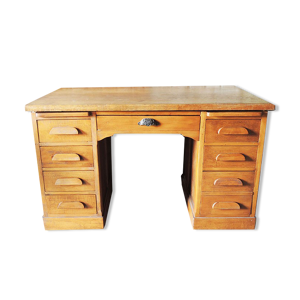 Ancien bureau de maître, de ministre