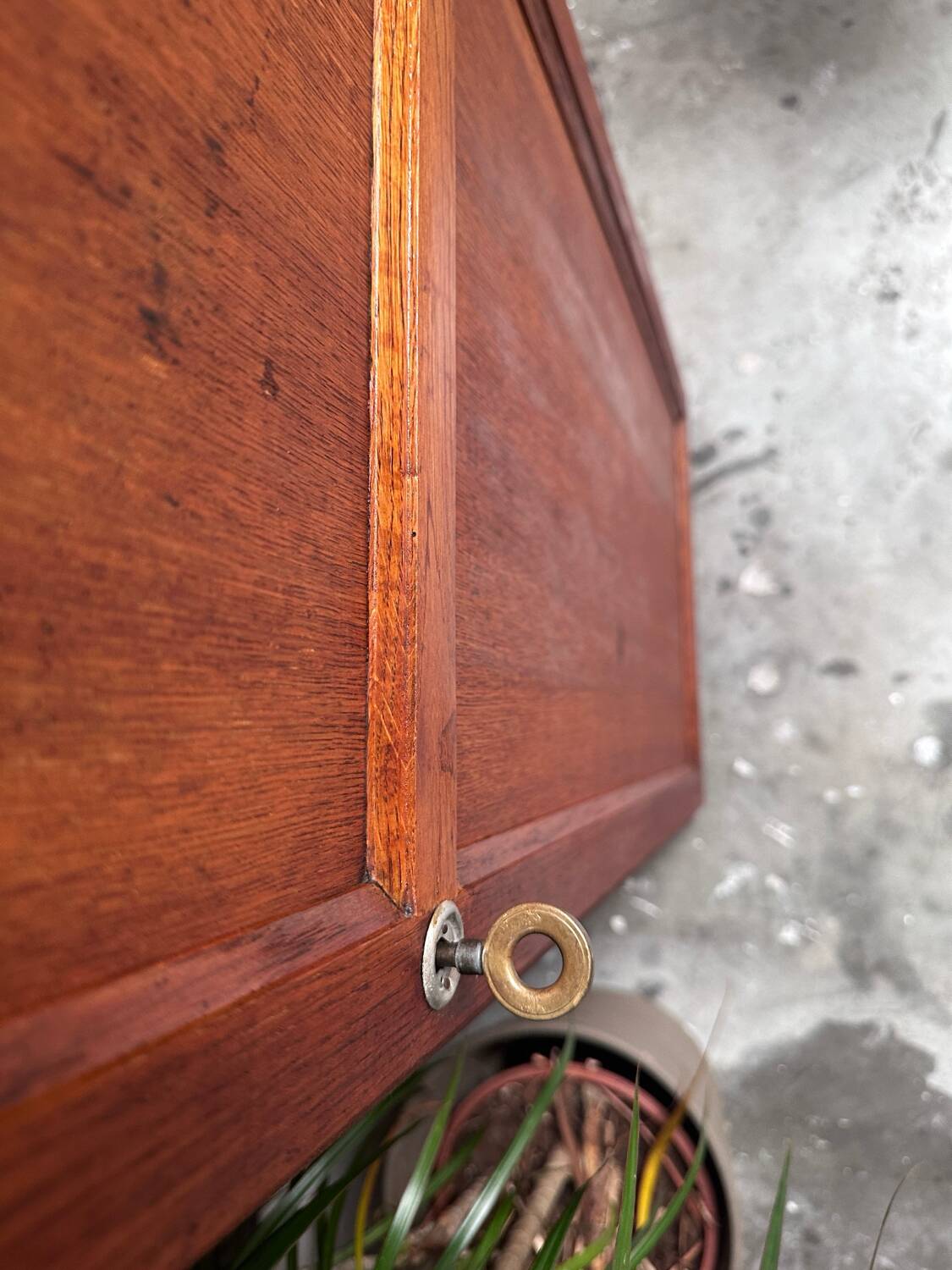 Standing man wardrobe