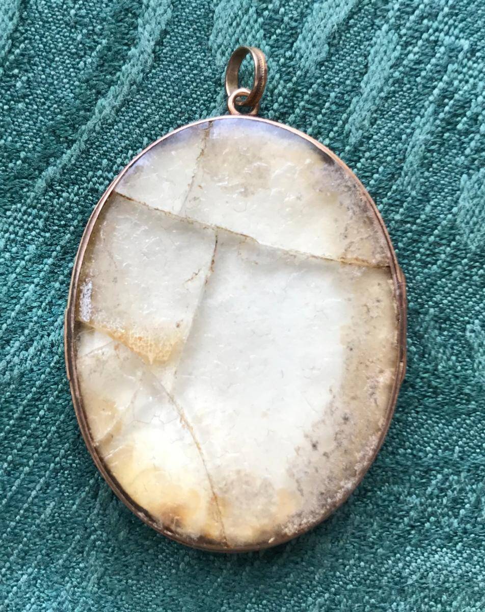 Miniature signed A. Delatour